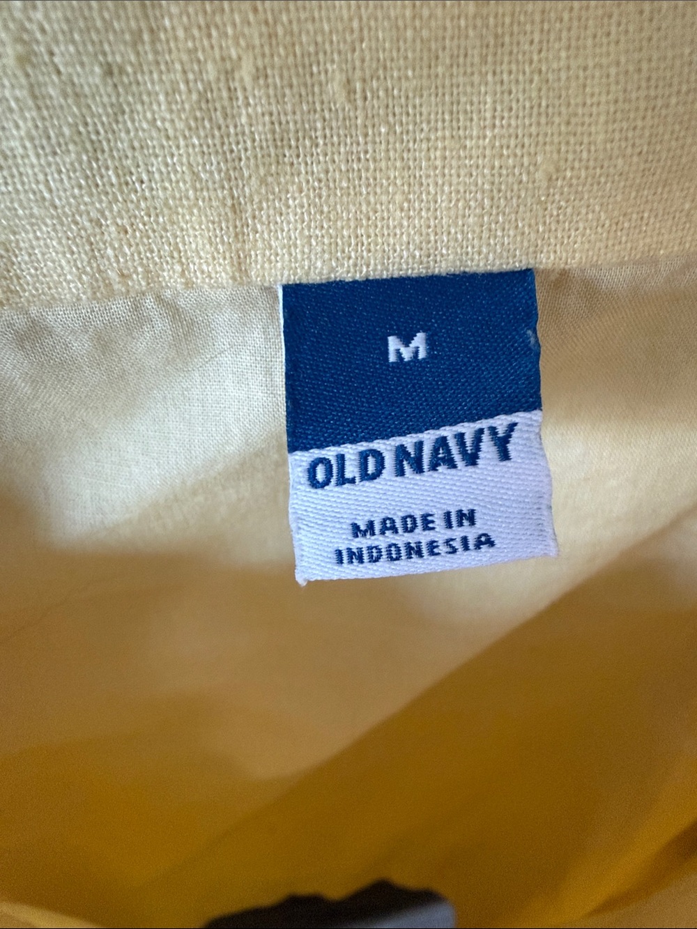 old navy • button-front sweetheart vest - Picture 4 of 7